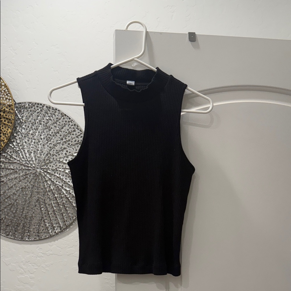 Old Navy Black Ribbed Sleeveless Top